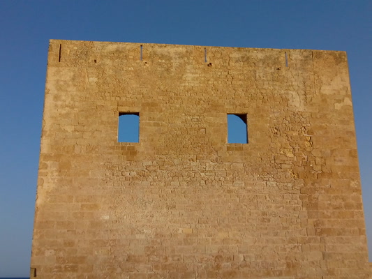 Titolo: Muro normanno/5 img